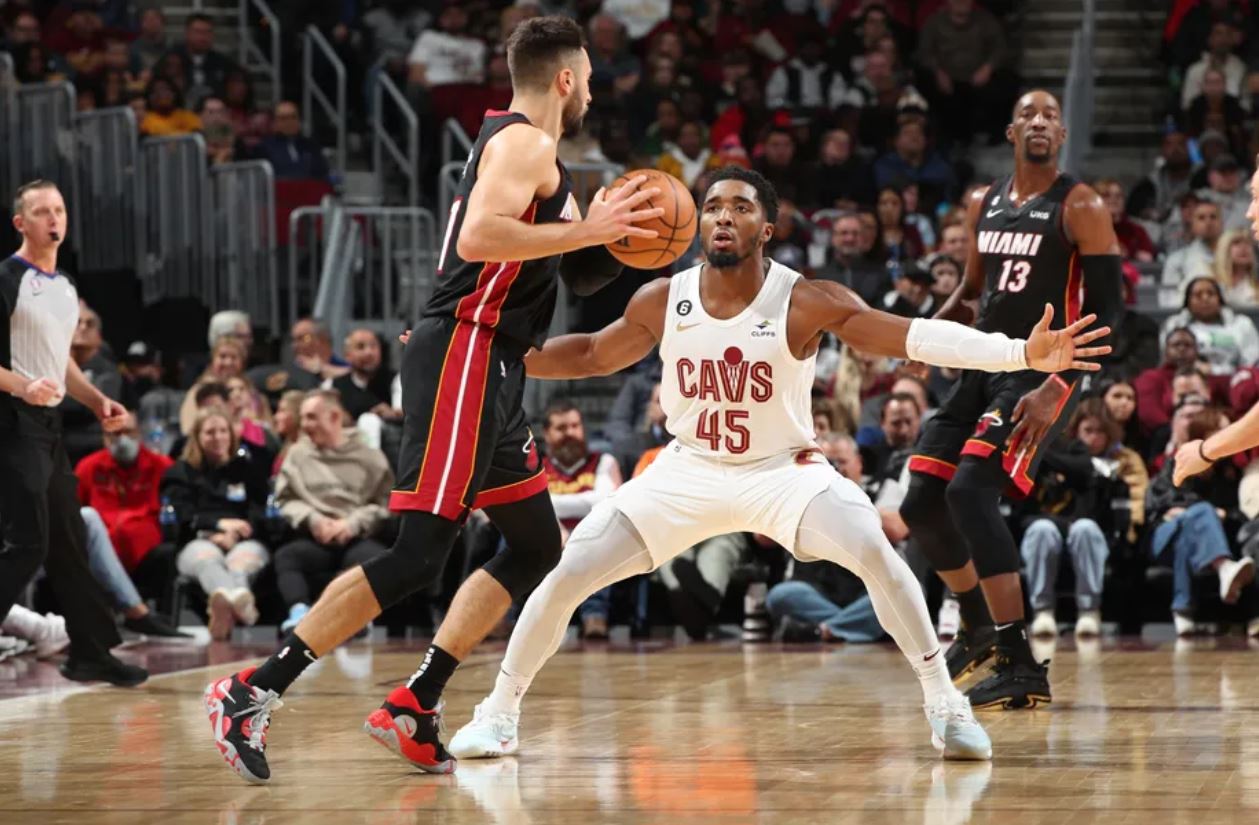 松赢下比赛 松赢下比赛