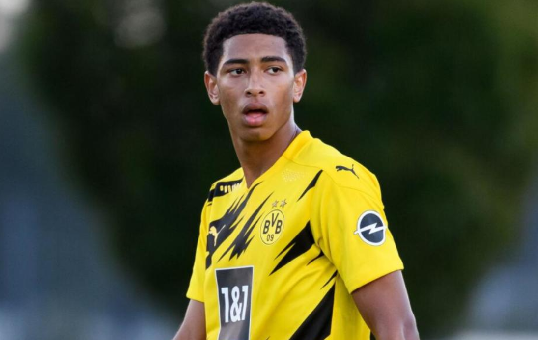 使用几副牌 使用几副牌